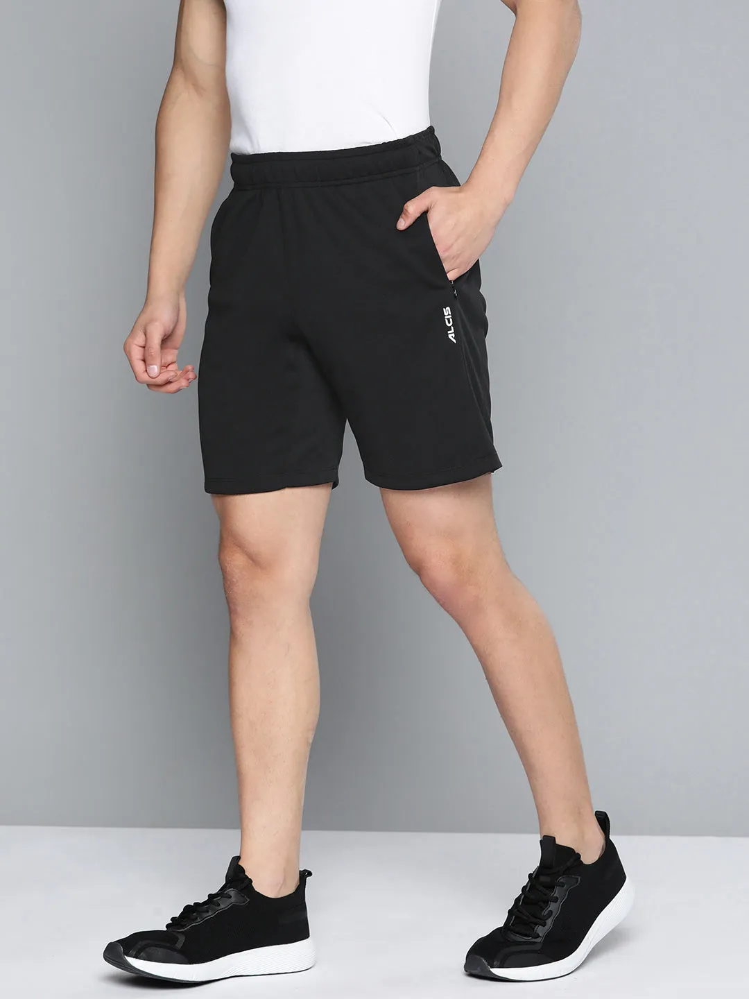 Alcis Men Solid Regular Fit Sports Shorts