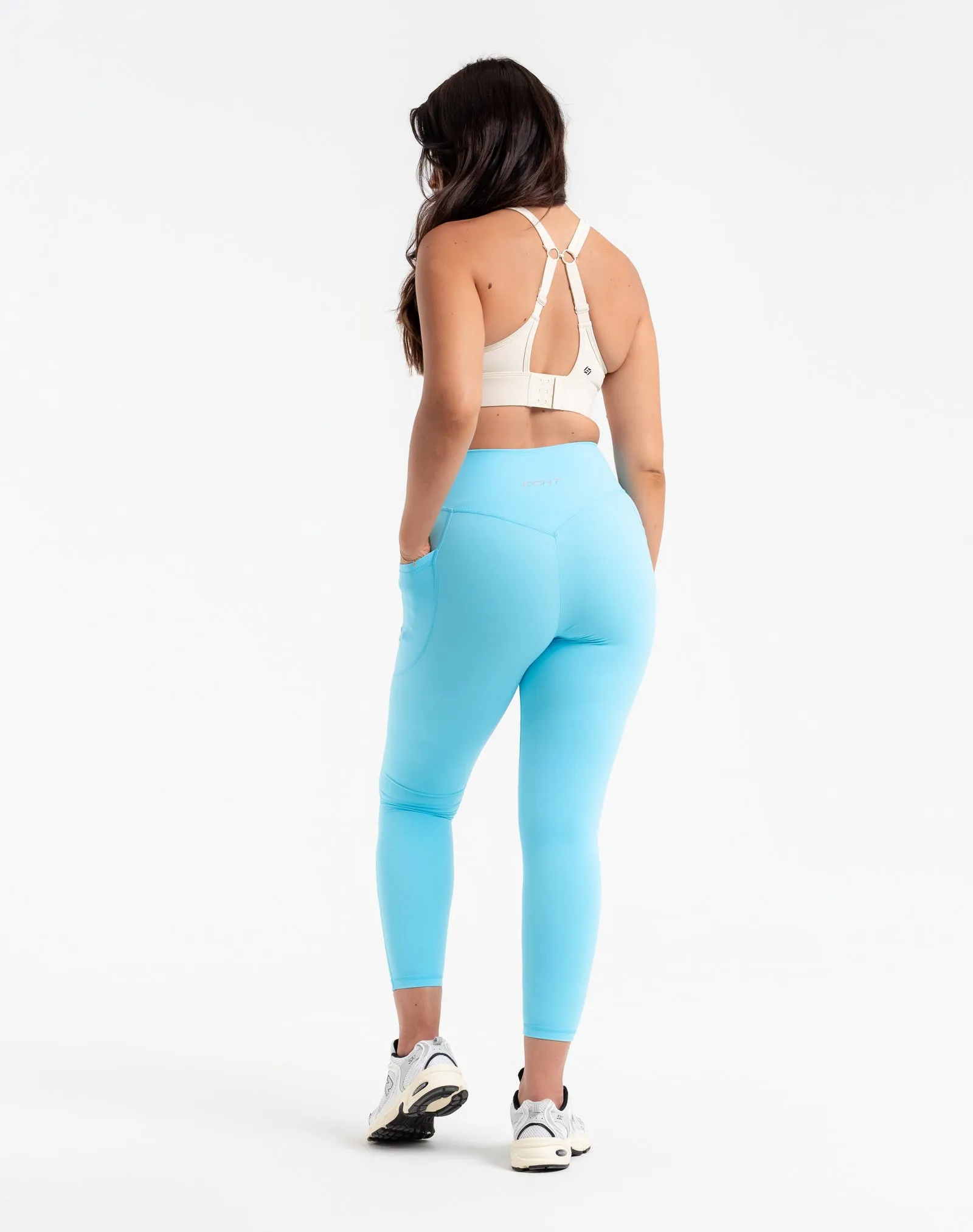 Ascend Pocket Leggings 25" - Baby Blue