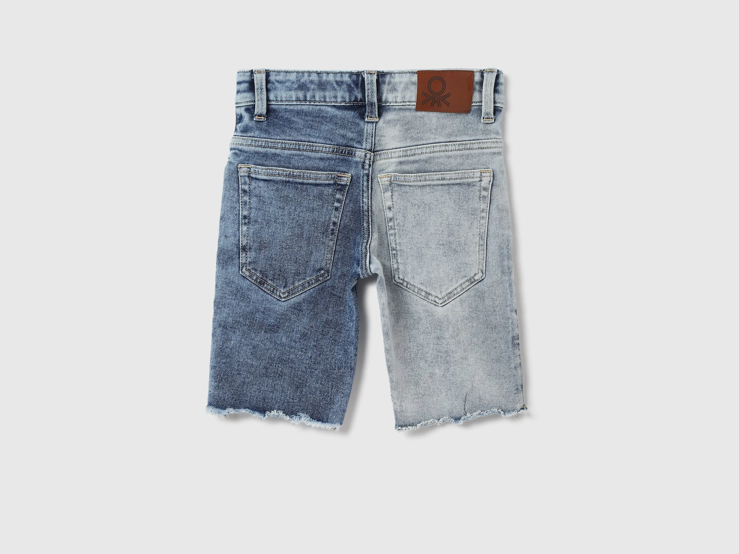 Boys Colorblock Regular Fit Shorts