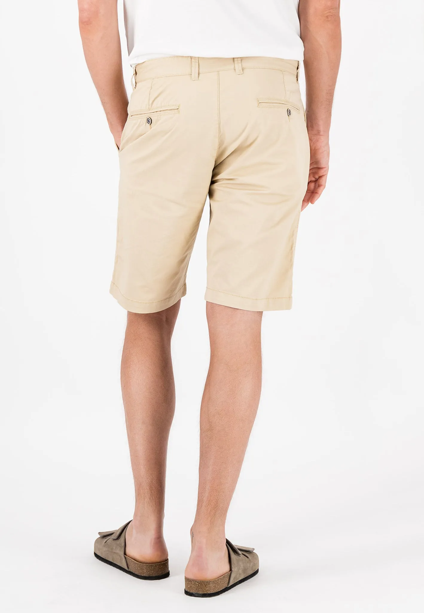 Casual-Fit Shorts mit leichtem Stretchanteil