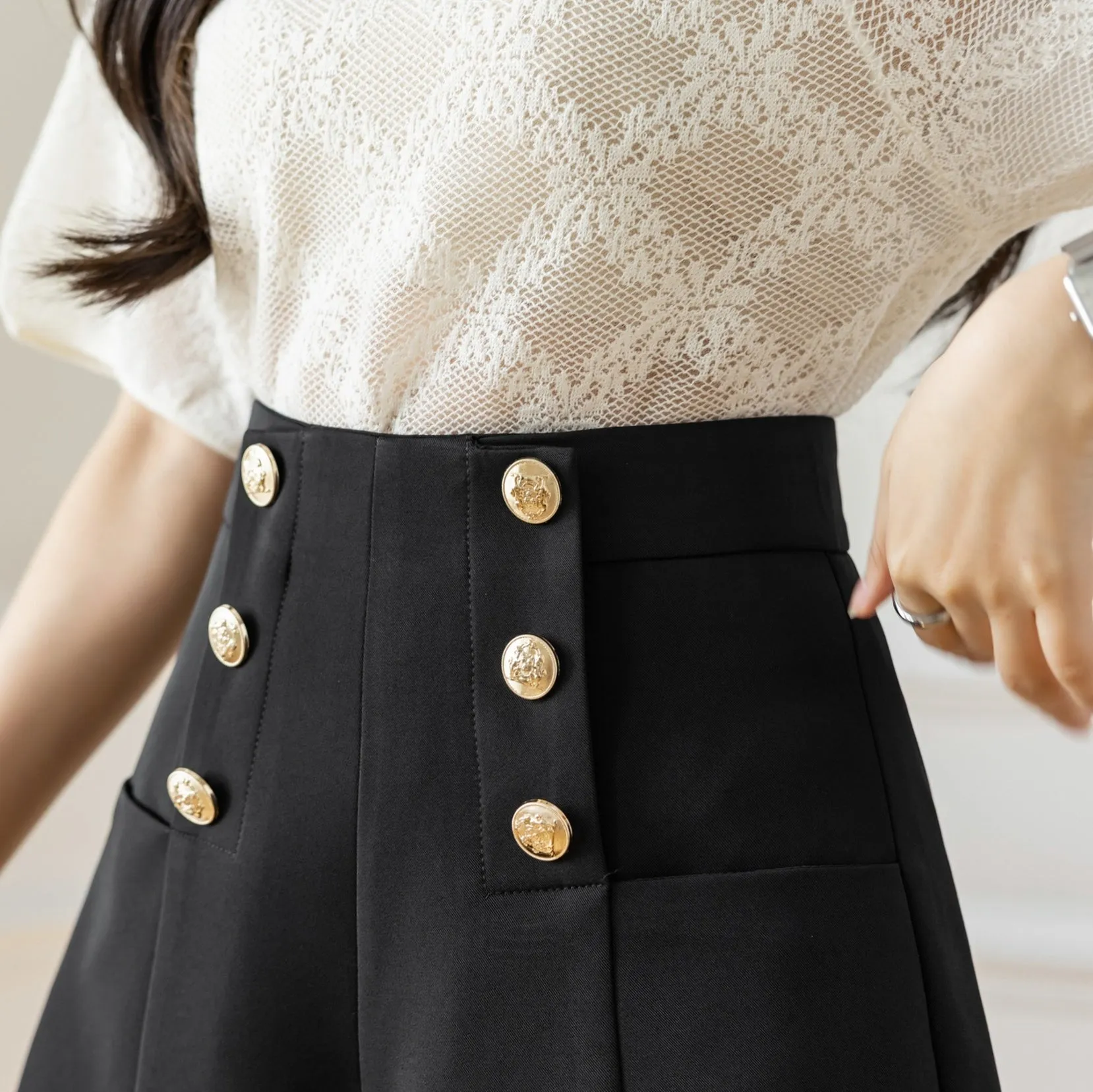 Casual Relaxed Fit A-Line Chino Shorts for Women