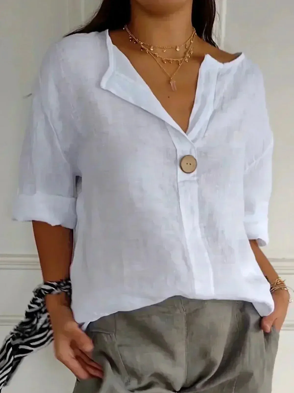 Clara – Elegant V-Neck Blouse