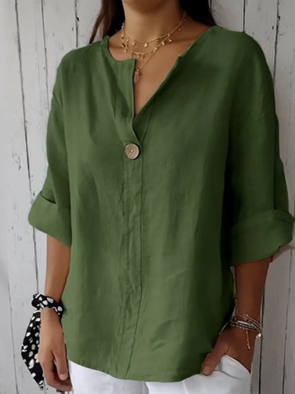 Clara – Elegant V-Neck Blouse