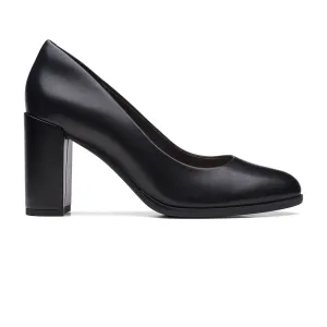 Clarks Freva85 Court Shoes - Black Leather - 261709684 - D Width (Standard Fit)