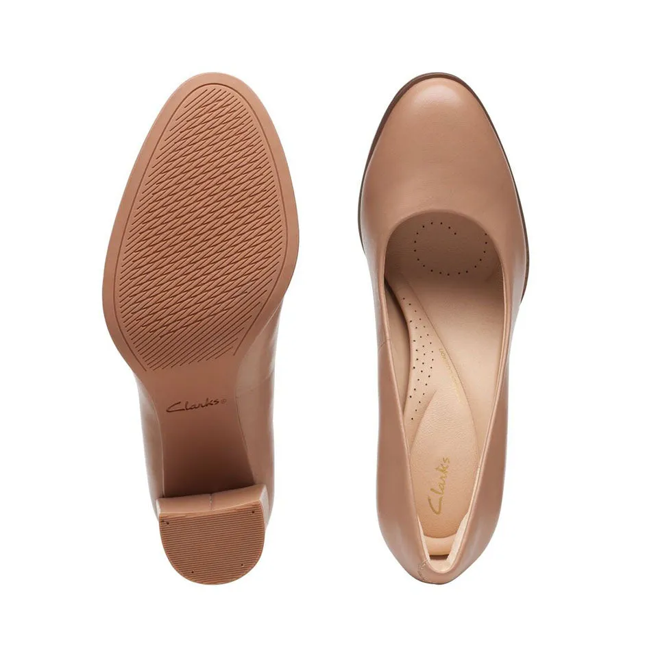 Clarks Women's Freva85 Court Black | Praline Leather
