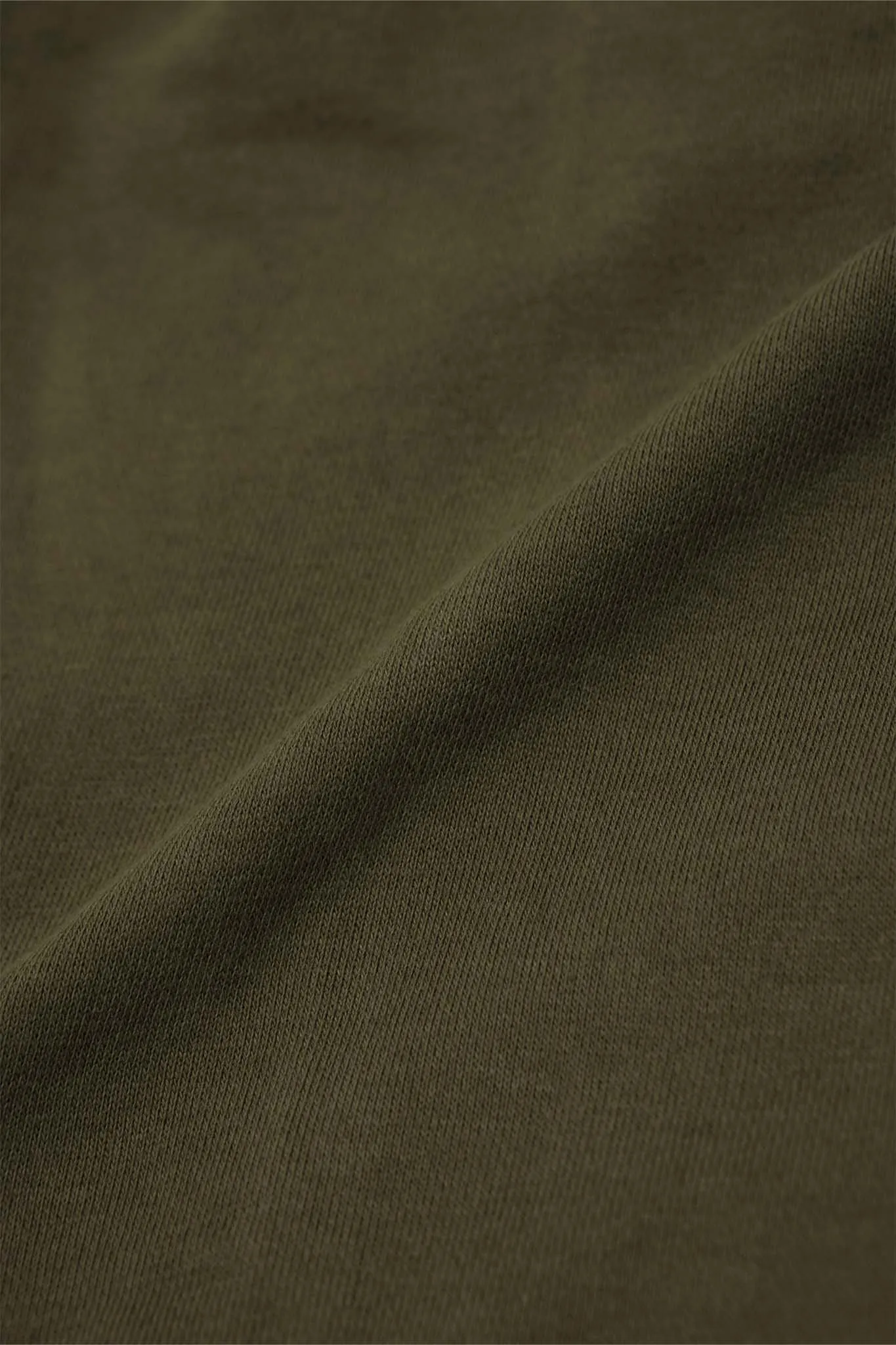 FRENCH TERRY RAW FINISH SWEATSHORTS IN OLIVE