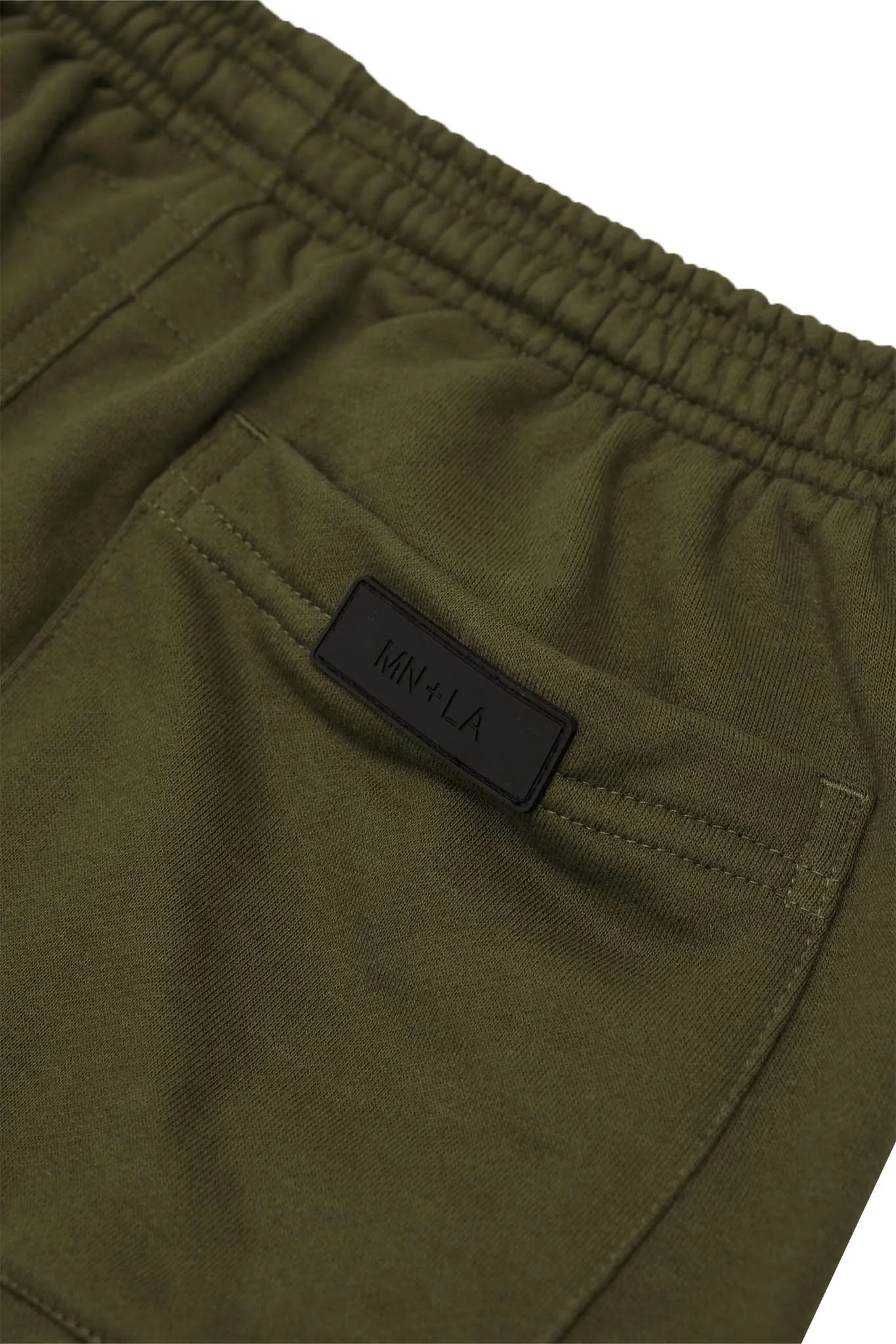 FRENCH TERRY RAW FINISH SWEATSHORTS IN OLIVE