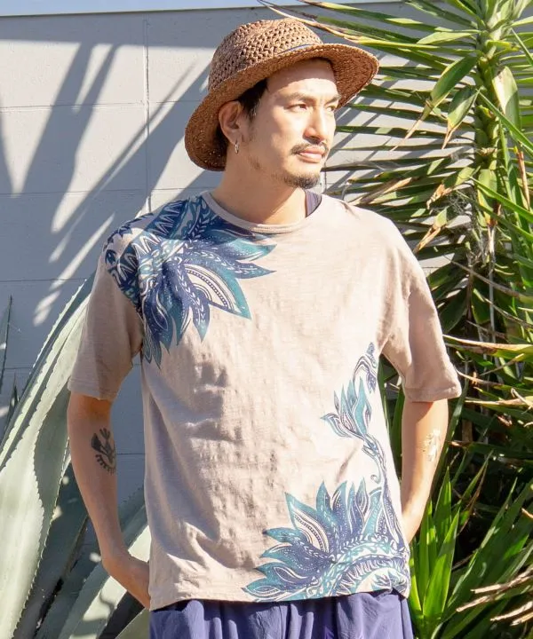 Geom Feather Tee