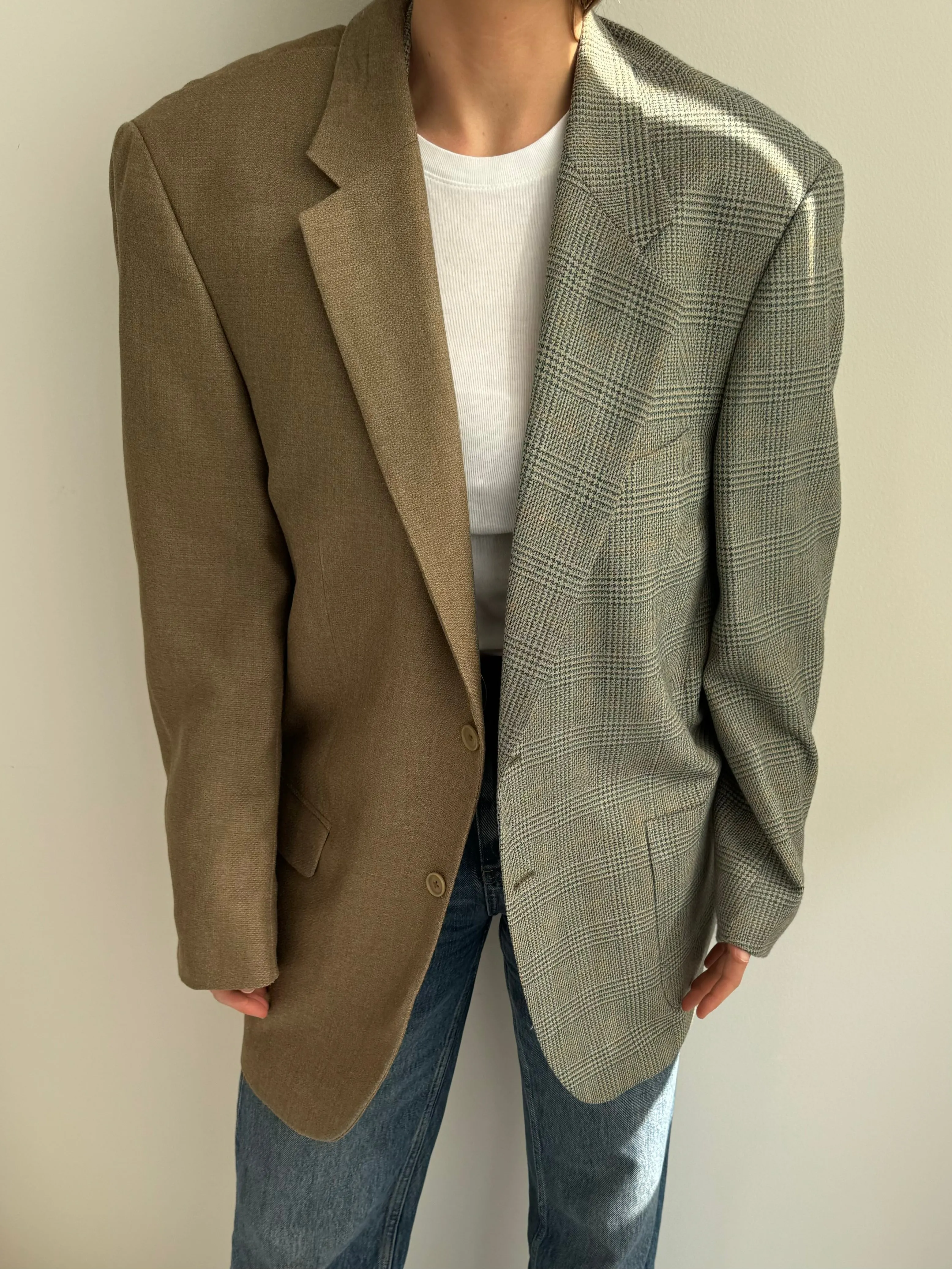 Green olive and plaid contrasted blazer