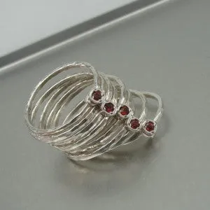 Hadar Designers Handmade Red Garnet 925 Silver Multi Ring 6,7,8,9 (I r416s)