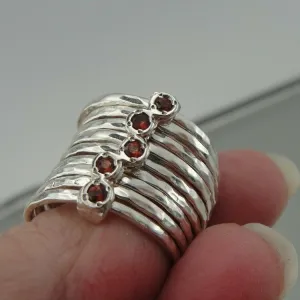 Hadar Designers Handmade Red Garnet 925 Silver Multi Ring 6,7,8,9 (I r416s)