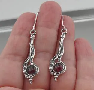Hadar Designers red garnet dangle earrings sterling 925 silver handmade (h) y