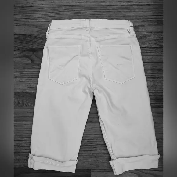 Hudson Amelia cuffed knee length white shorts 25