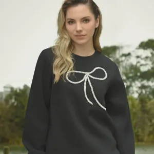 ISN'T SHE ICONIC Sweat