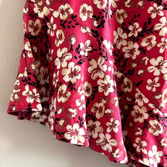 KIVARI Pasadena Shorts in Warm Red Floral Pattern XS NWT- SALE