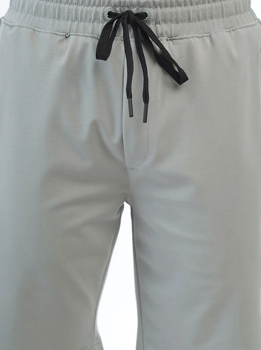 Light Green Solid Slim Fit Shorts | JadeBlue