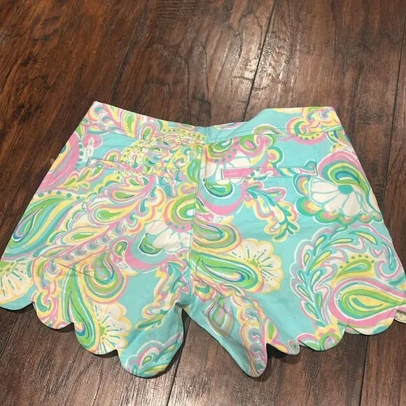 Lilly Pulitzer The Buttercup Short Blue and Green Flower Shorts - Size 000