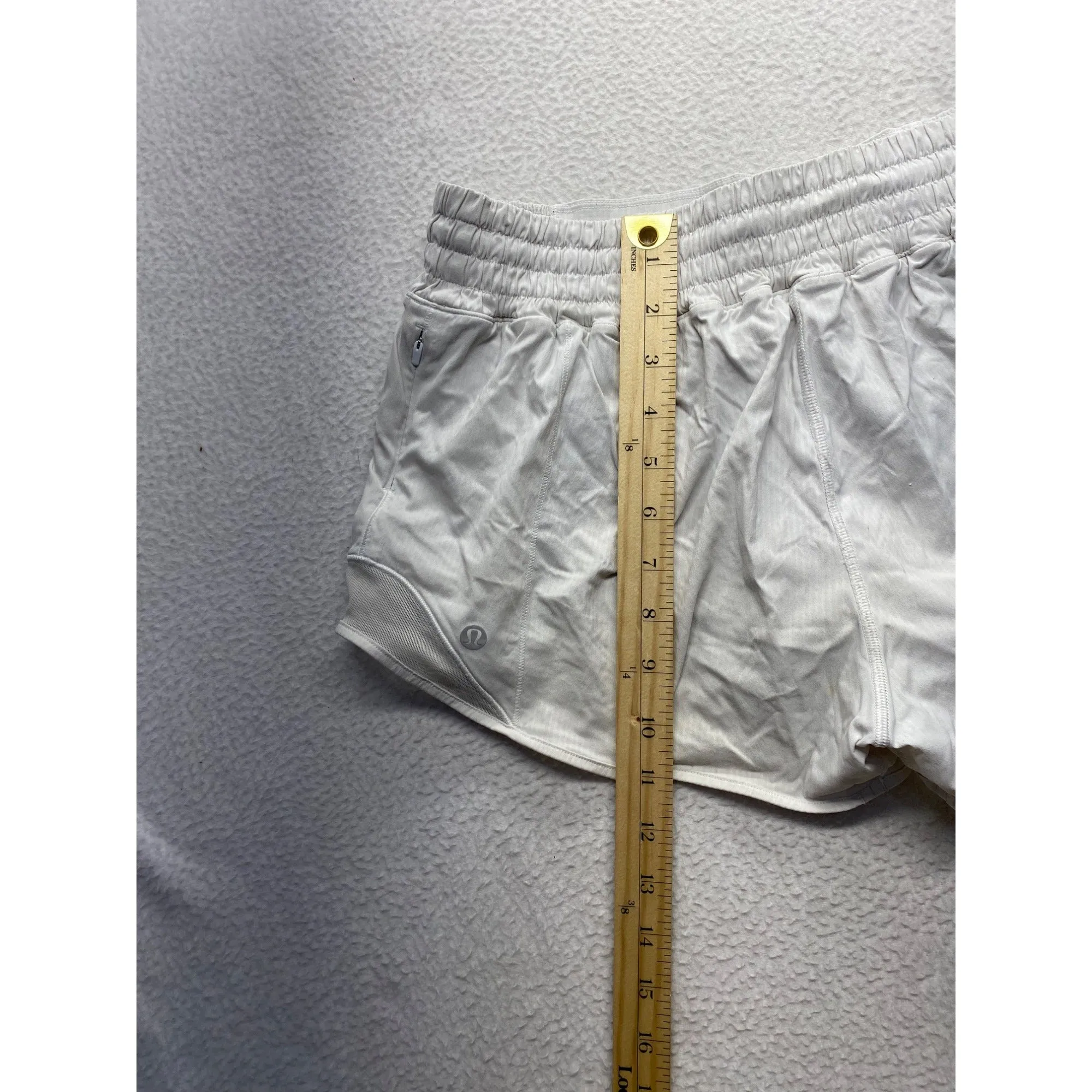 Lululemon Womens White Swiftly Relaxed Fit Athletic Running Shorts #7323