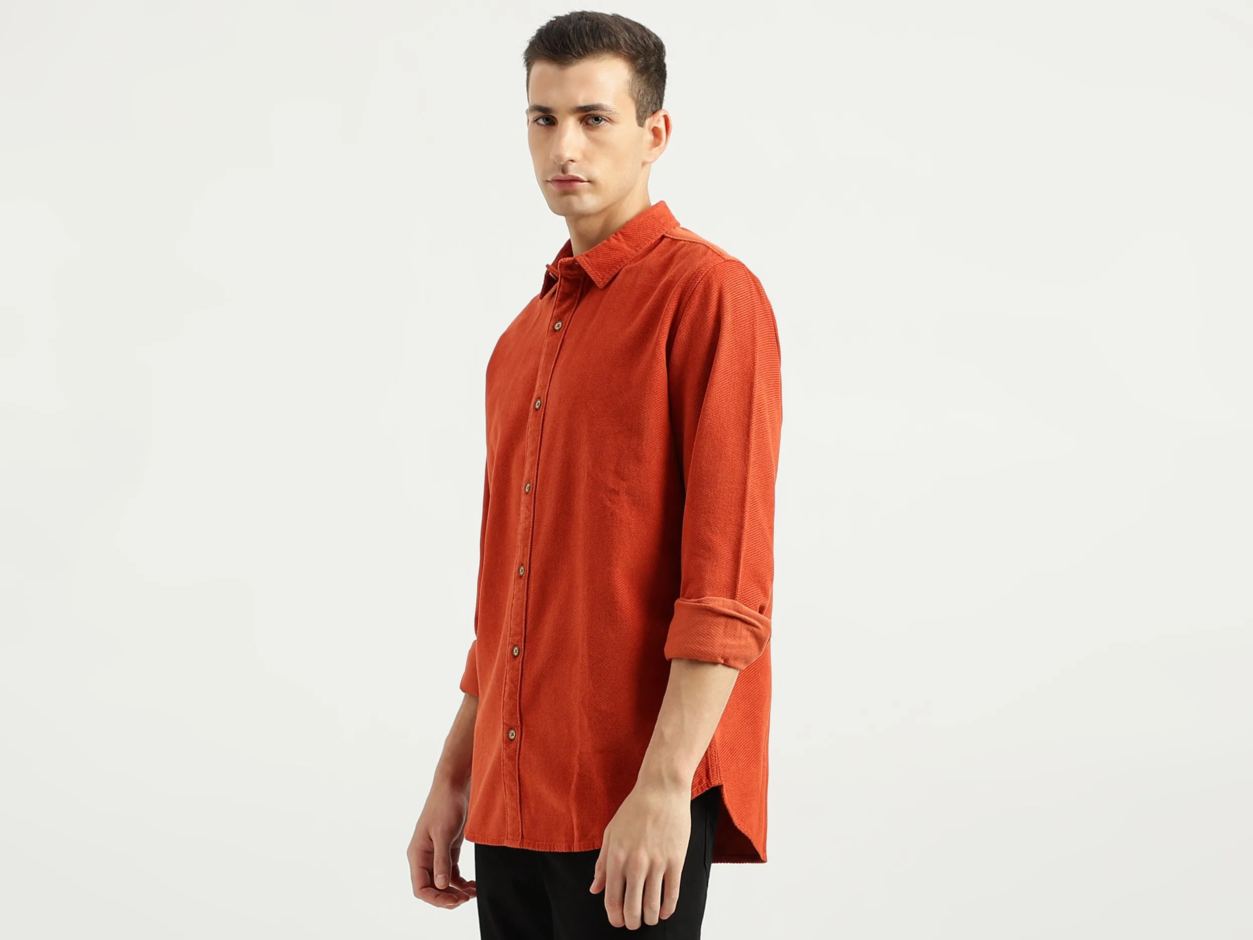 Men's Regular Fit Spread Collar Textured Shirts