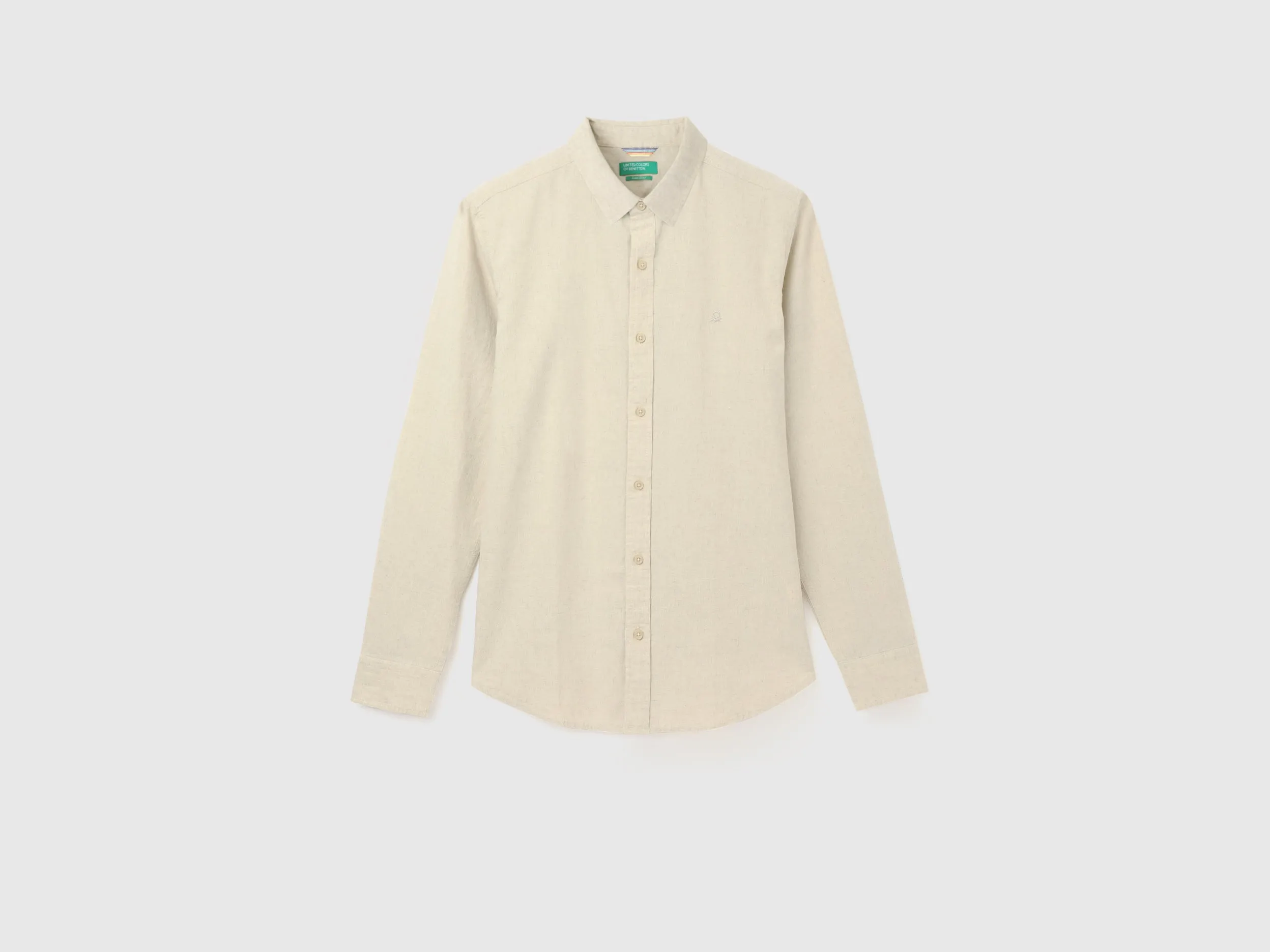 Men's Slim Fit Spread Collar Textured Shirts