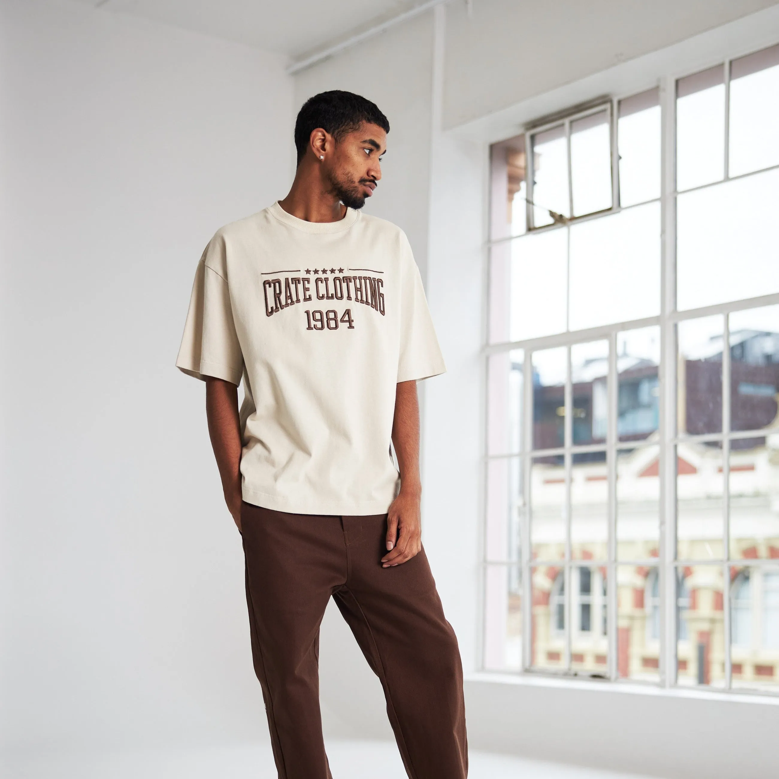 MEN'S VARSITY BOX FIT T-SHIRT