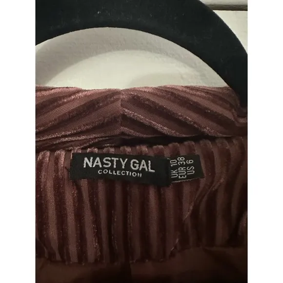 Nasty Gal Collection Nasty Says Relax Velvet Blazer Size 6