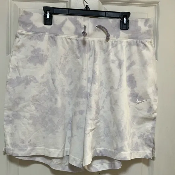 Nike Casual Athletic/Athleisure/Beach Shorts, NWT!