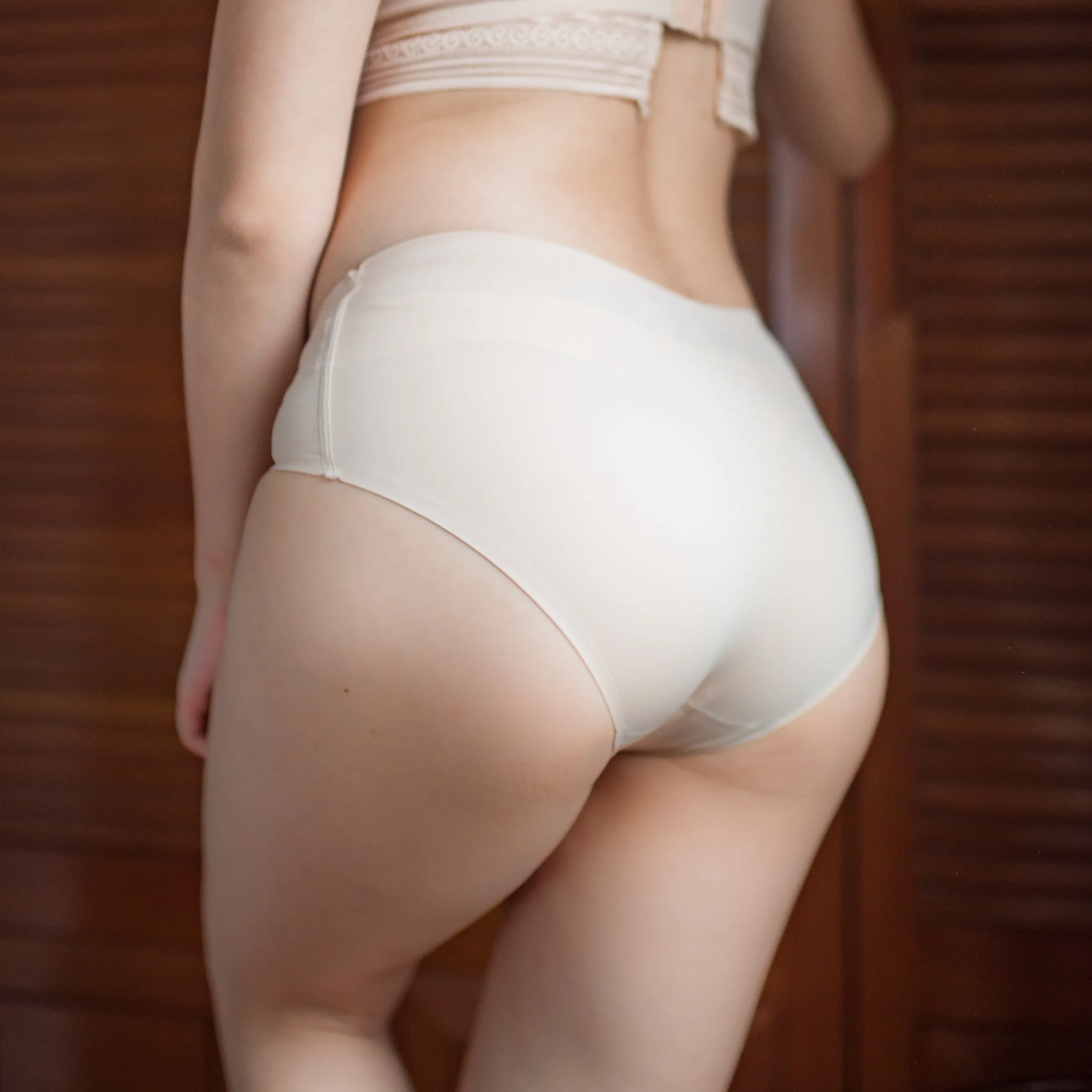 No-Wire Everyday Ultra Comfort Lace Trim Bra V3.0 in Vanilla Nude