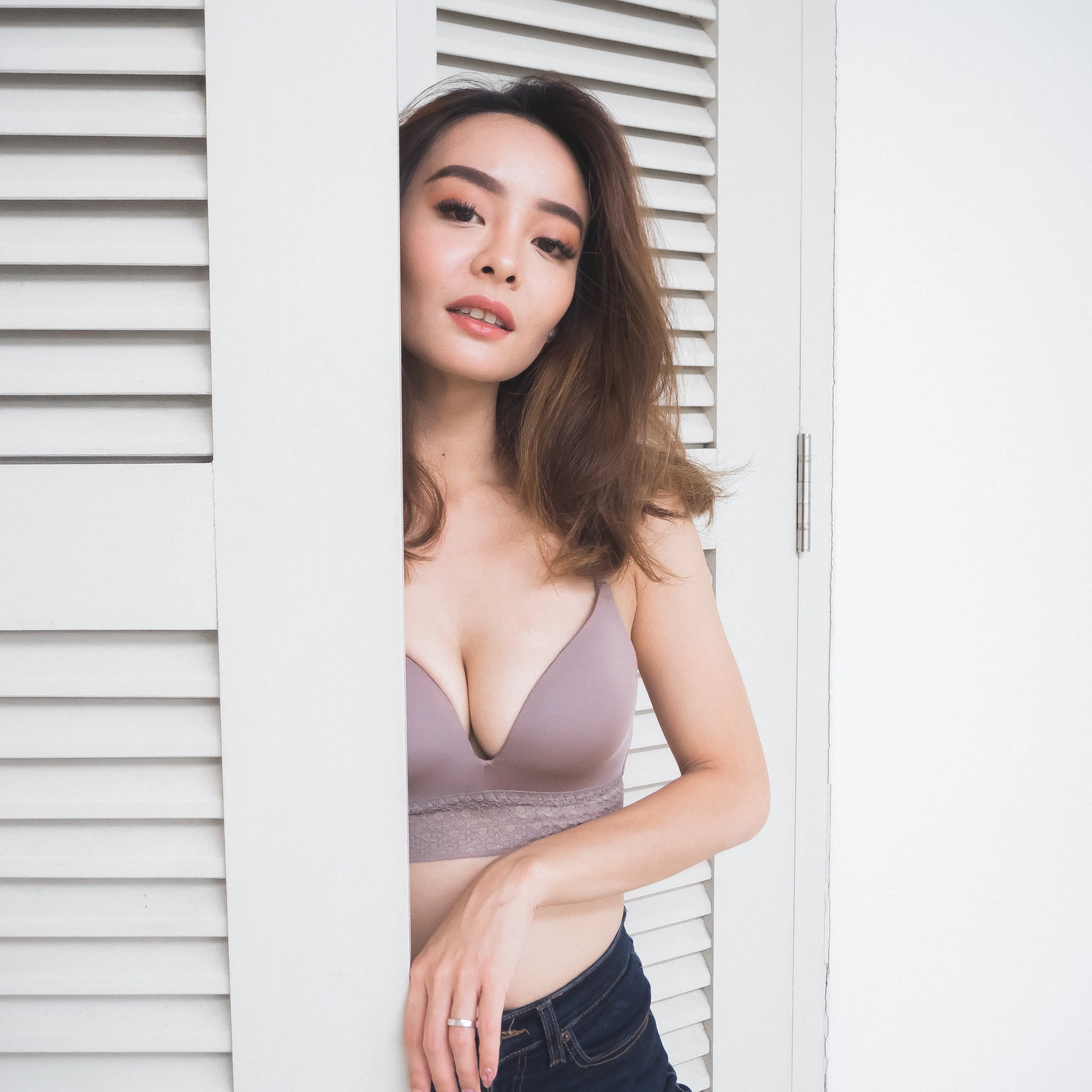 No-Wire Everyday Ultra Comfort Lace Trim T-Shirt Bra V2.0 in Muted Grey (Size XL only)