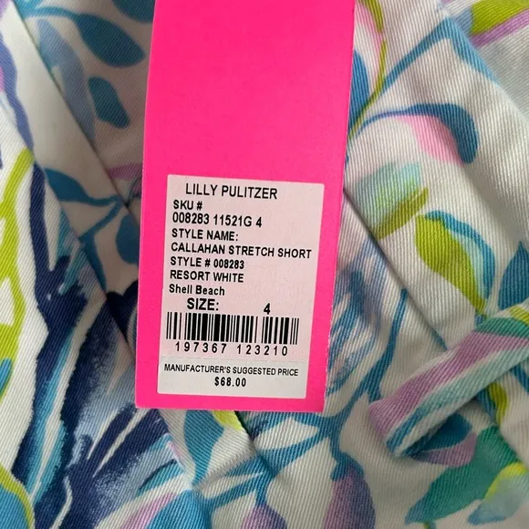 NWT Darling Lilly Pulitzer Callahan Shorts in Size 4. Cute beach themed shorts!
