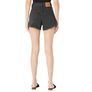 NWT Levi’s High Waisted Mom Jeans, Size 31