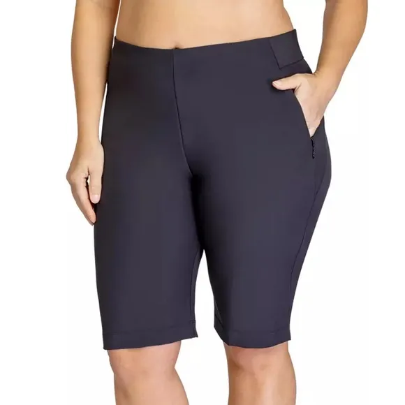 NWT Tail Women's Black Size 8 17” Essentials Golf Shorts