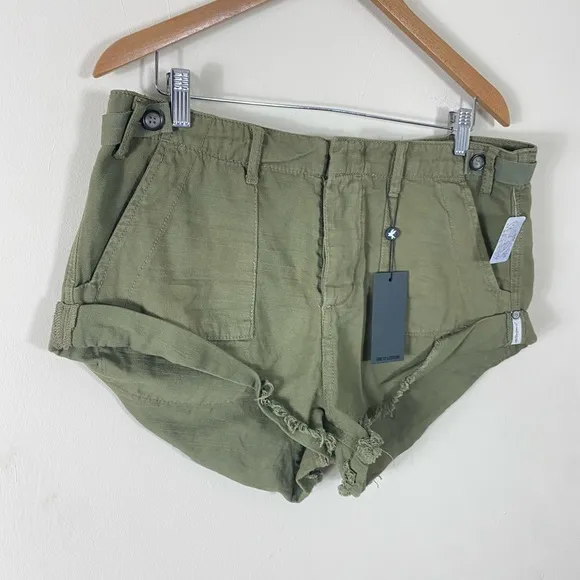 One Teaspoon Militaire Bandits Cargo Khaki Denim Shorts - 31