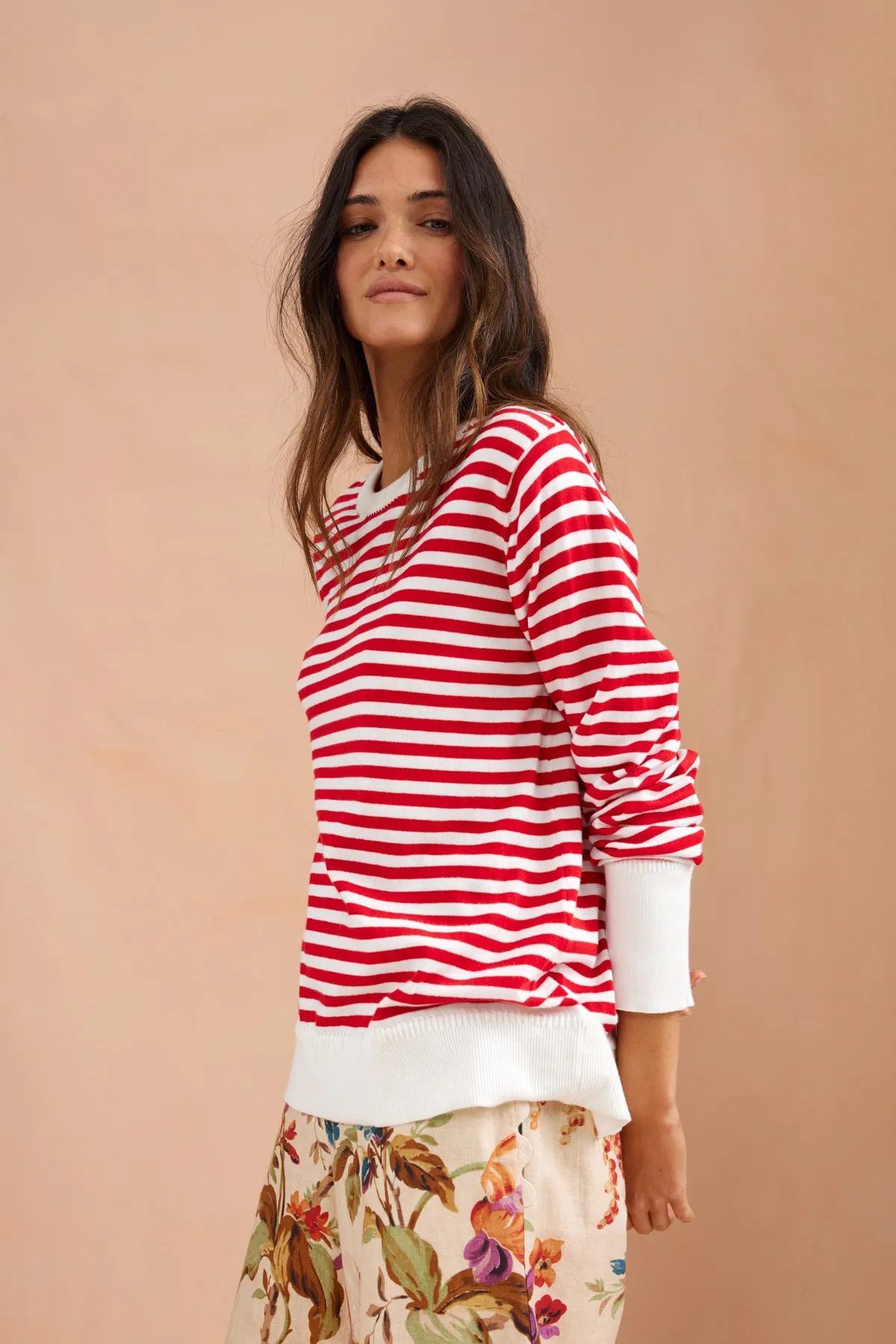 REGATTA. RED.