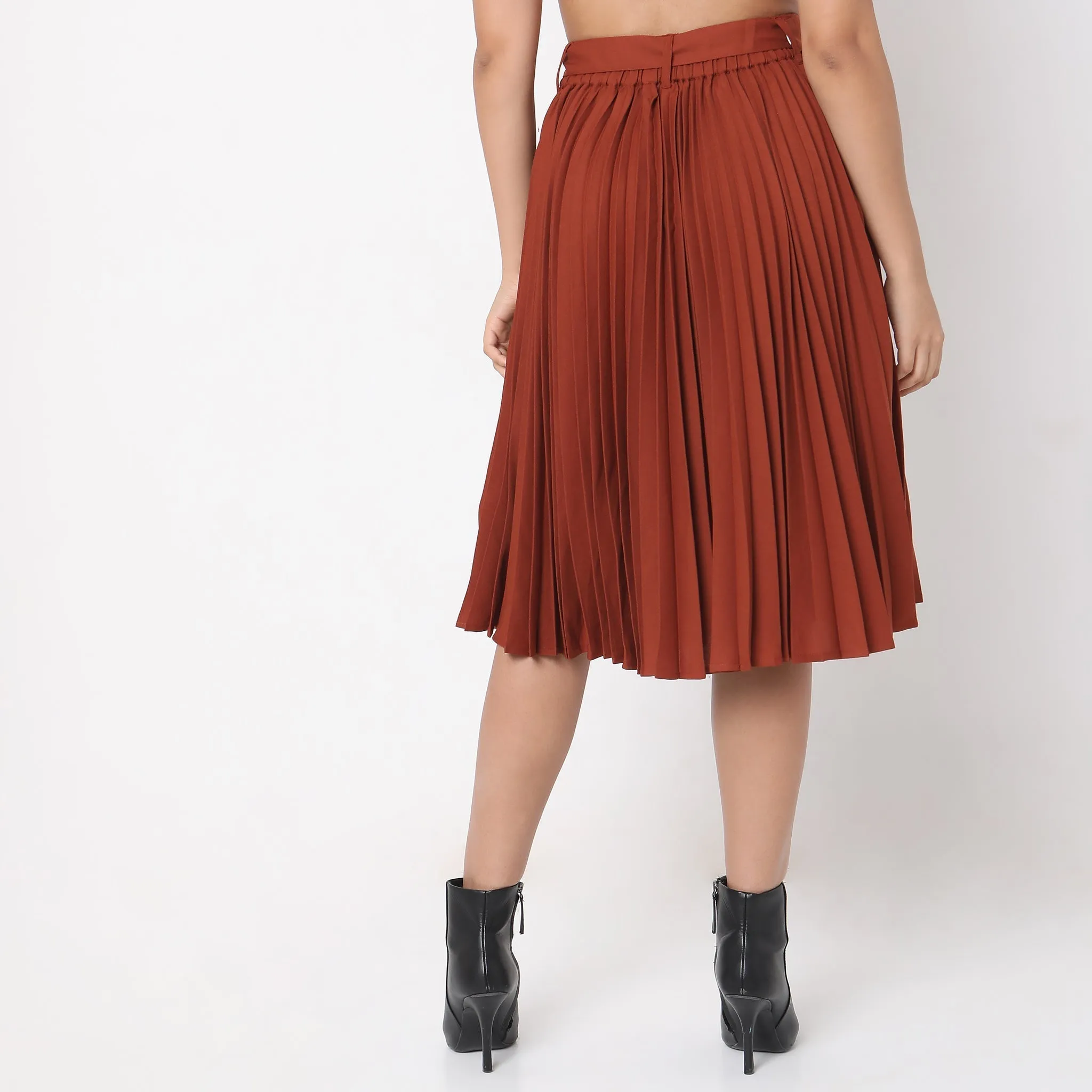 Regular Fit Solid Mid Rise Skirt