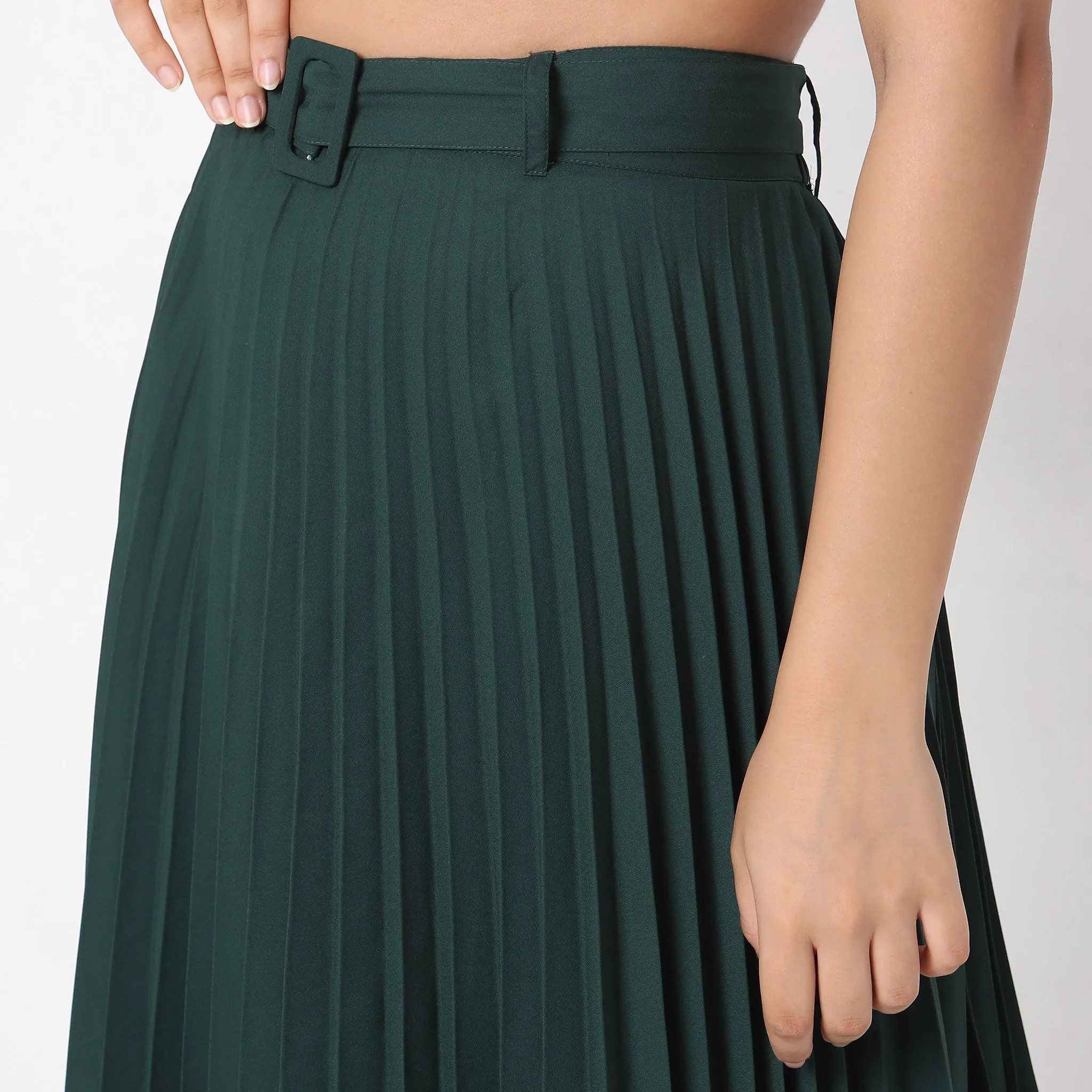 Regular Fit Solid Mid Rise Skirt