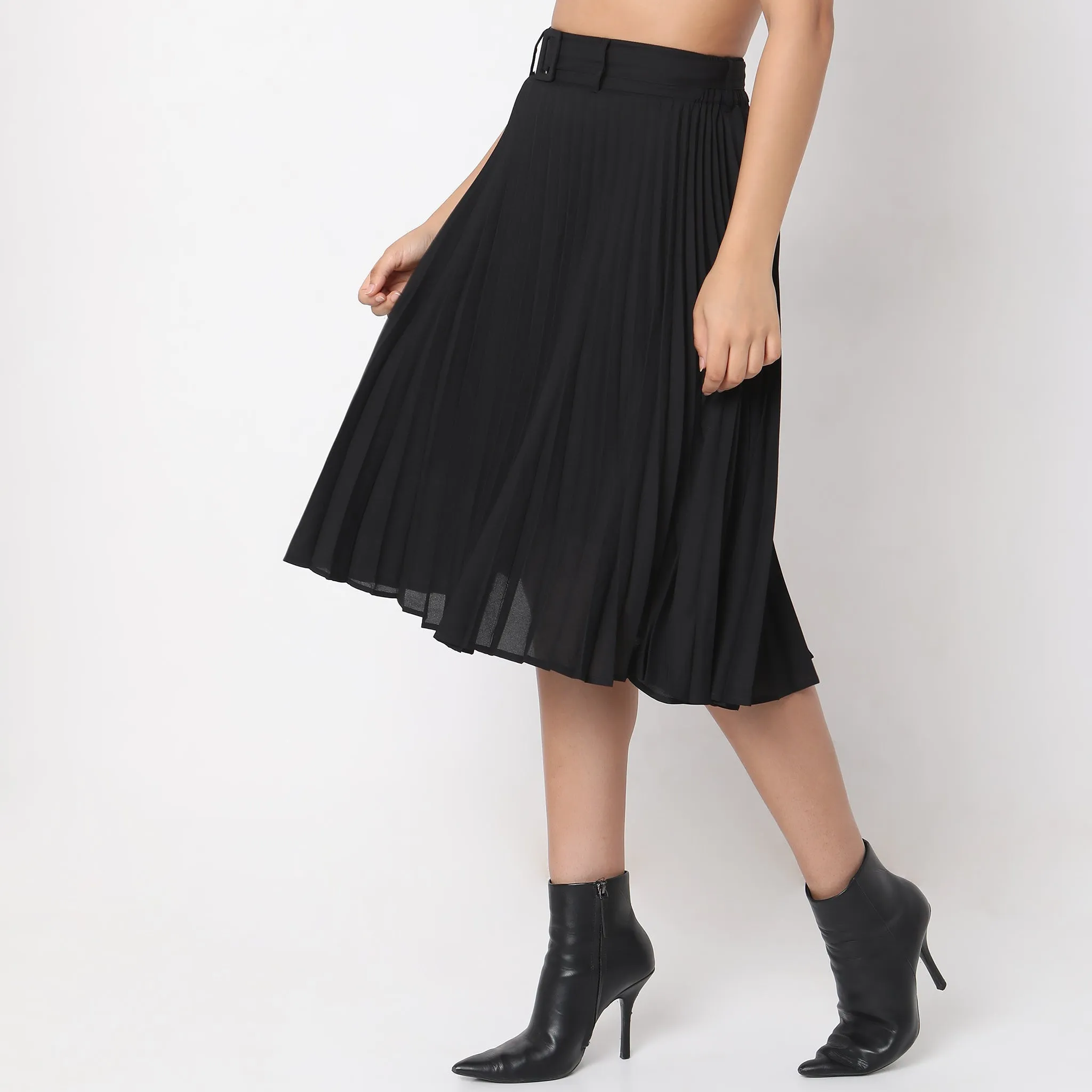 Regular Fit Solid Mid Rise Skirt
