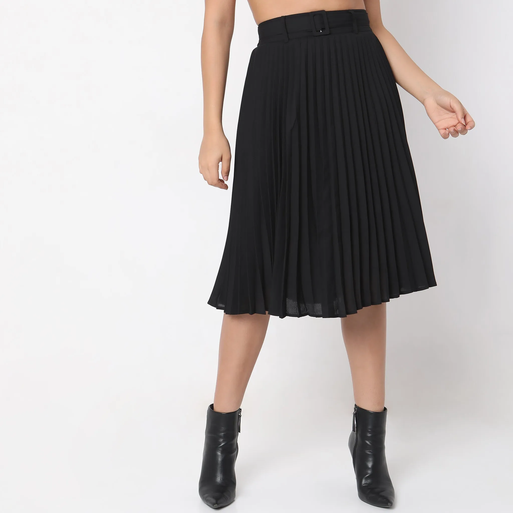 Regular Fit Solid Mid Rise Skirt