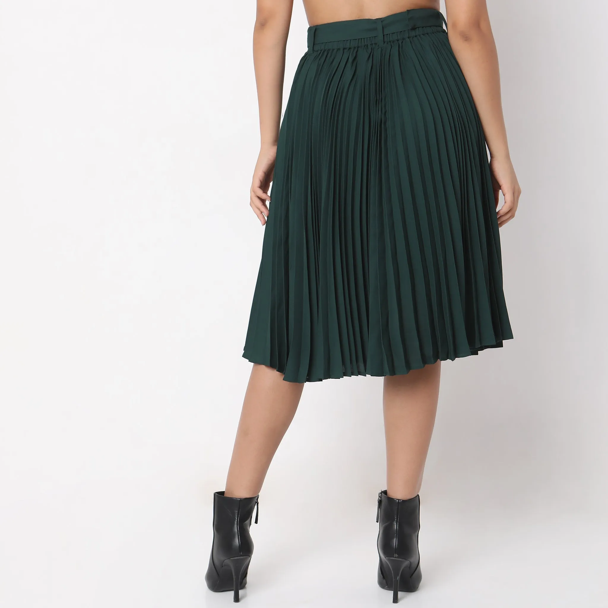 Regular Fit Solid Mid Rise Skirt