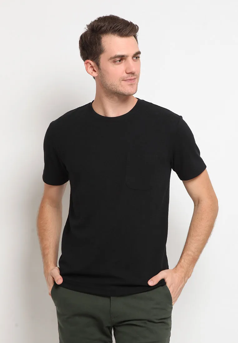 Round Neck T-Shirt With Pocket