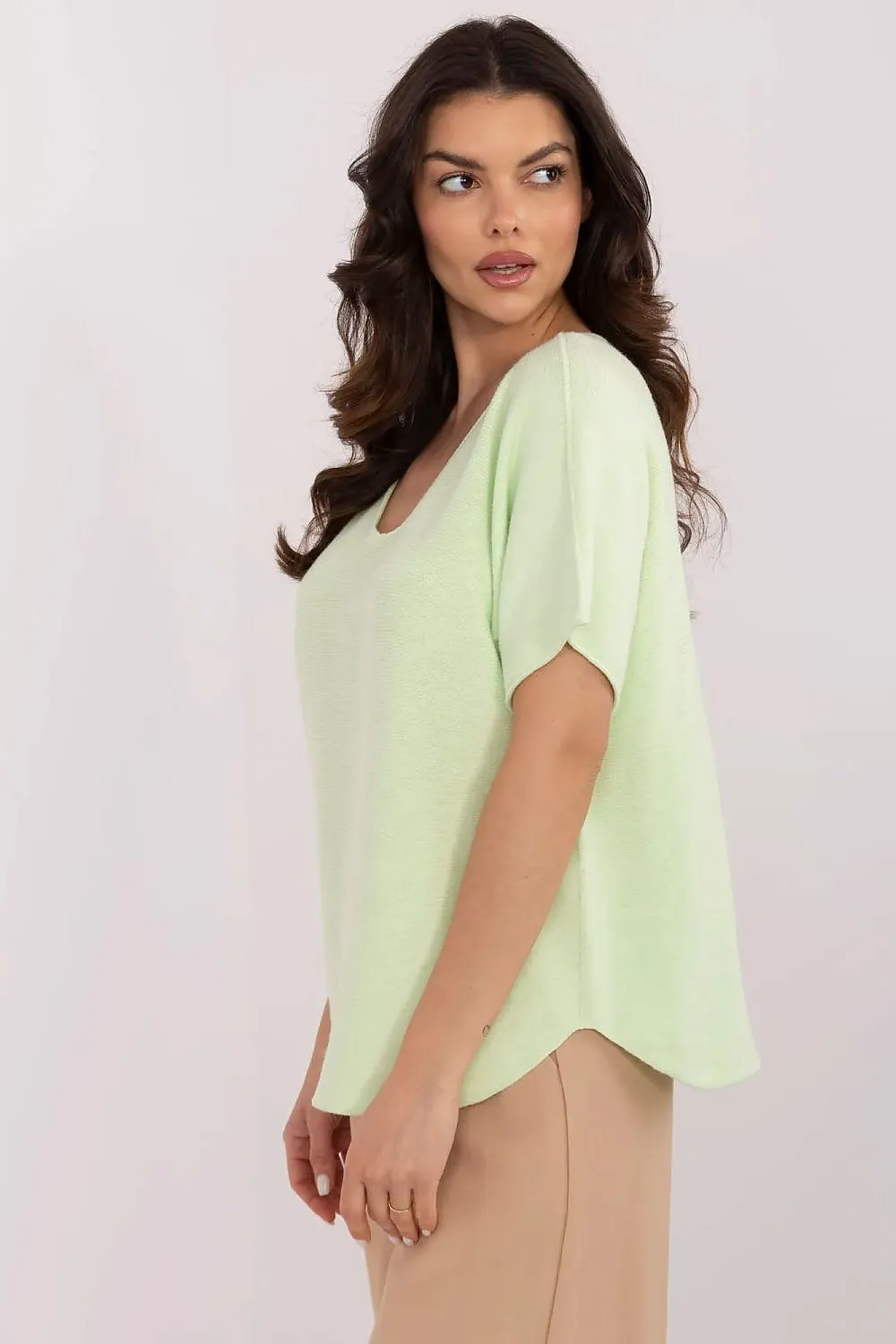 Short sleeve sweater model 211456 Italy Moda