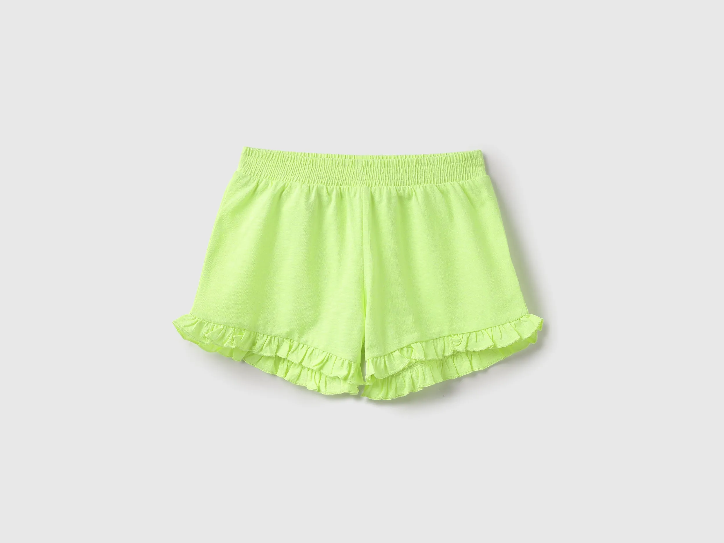 Solid Regular Fit Regular Shorts
