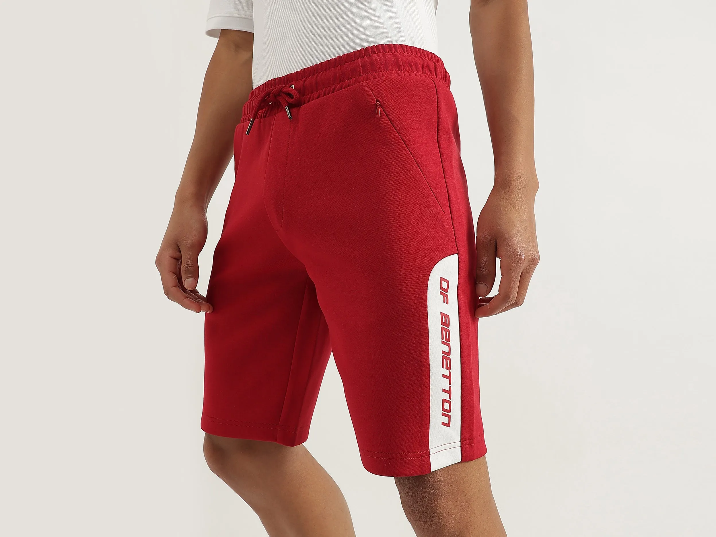 Solid Regular Fit Sports Shorts