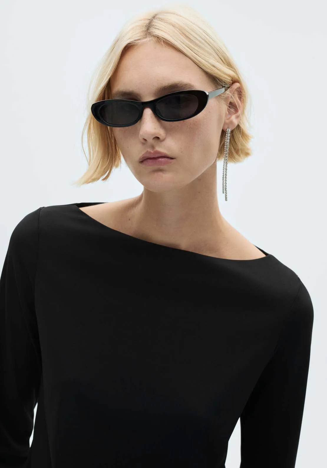 T-shirt with feather cuff detail - Black