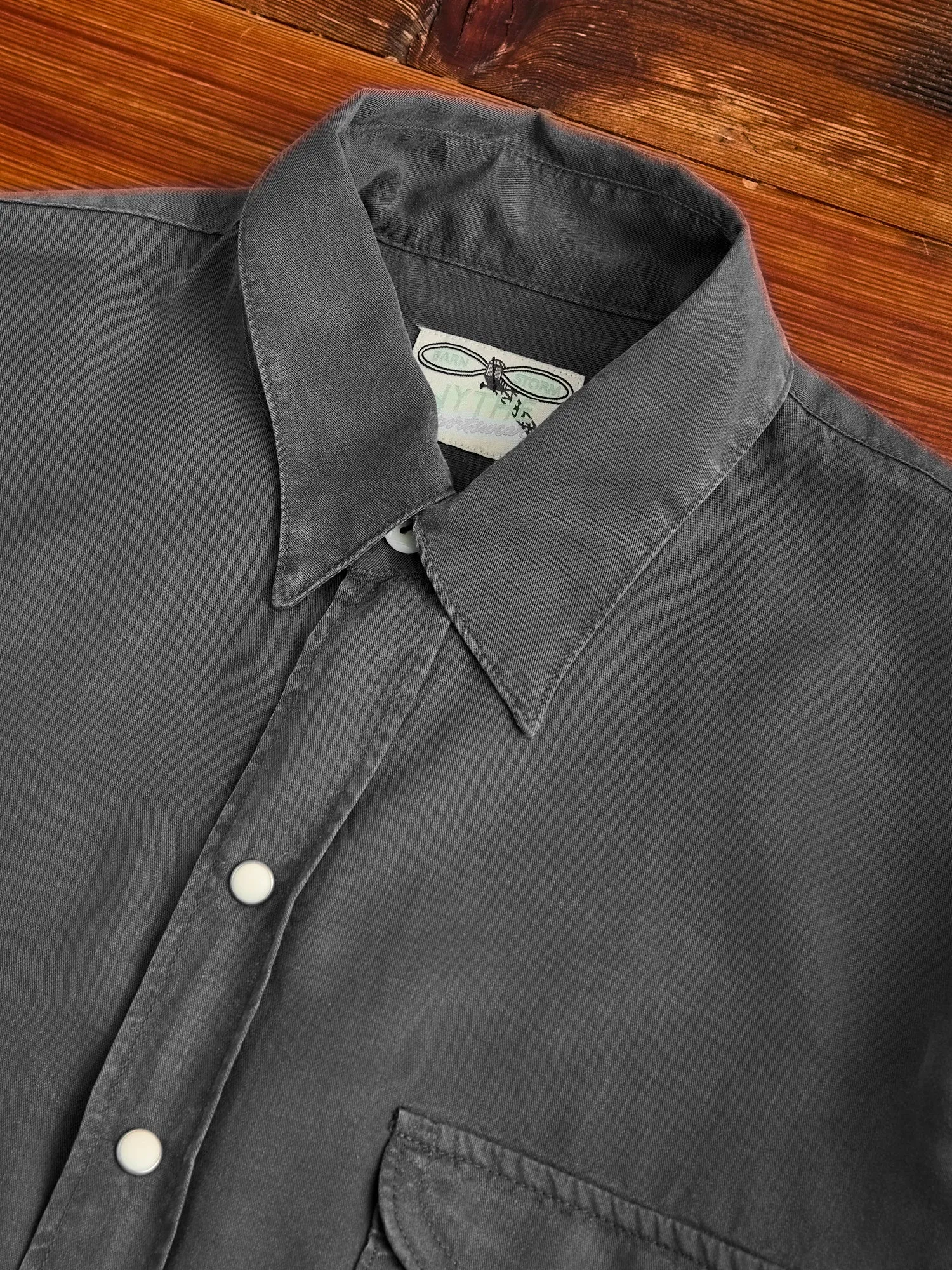 Tencel Gabardine Pearl Snap Shirt in Faded Black