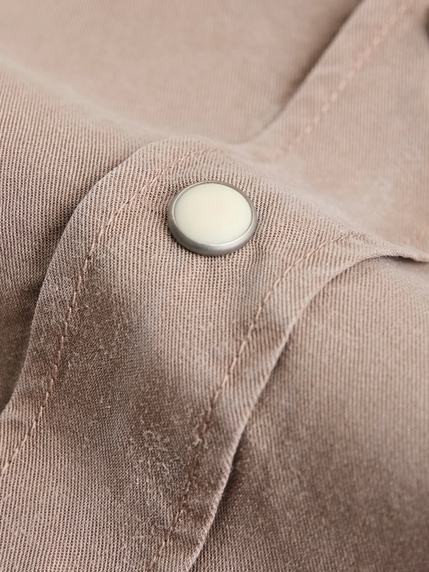 Tencel Gabardine Pearl Snap Shirt in Nutmeg