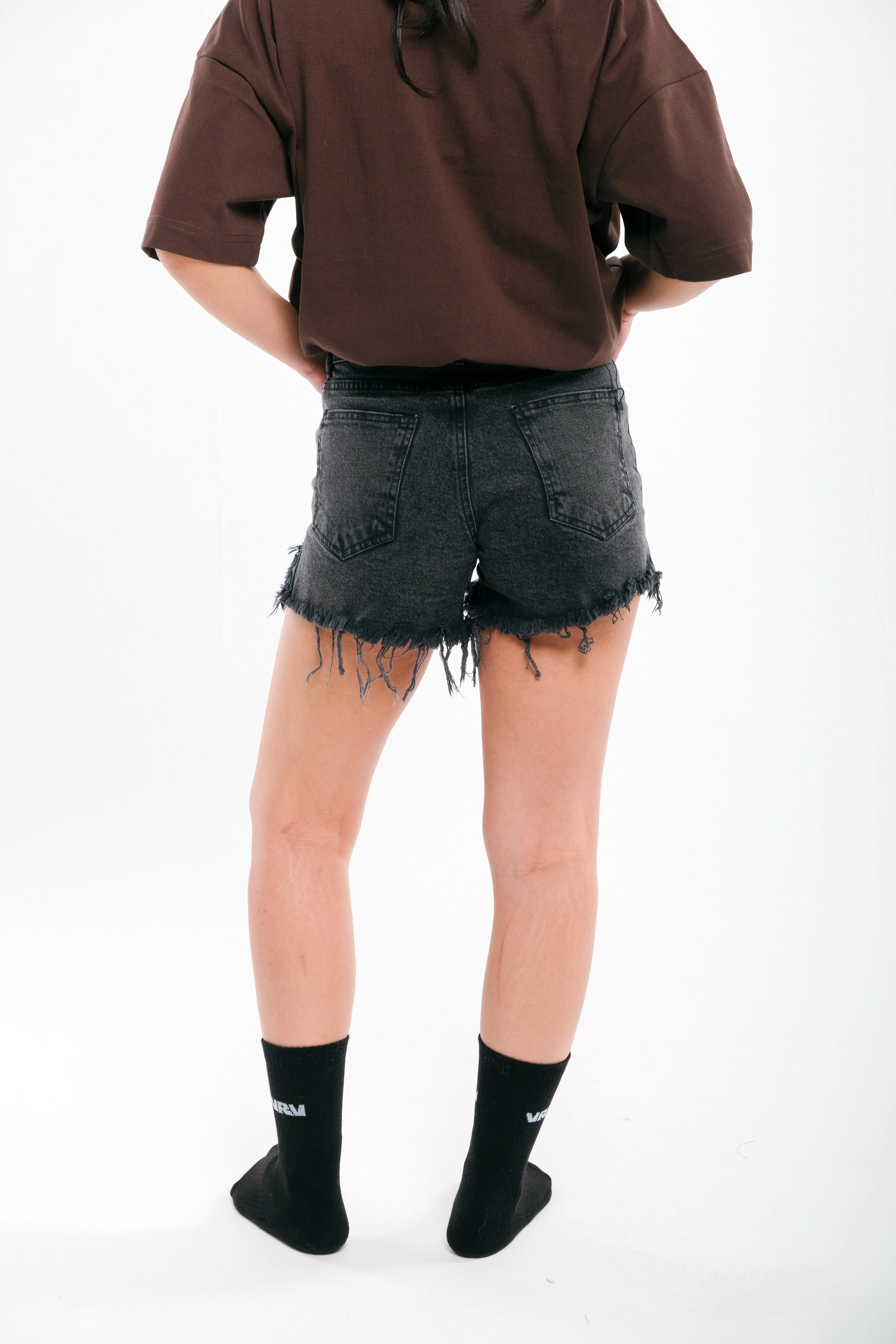 The HOT Denim Short in Washed Black