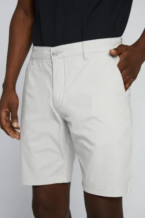 Thomas Shorts in Beige