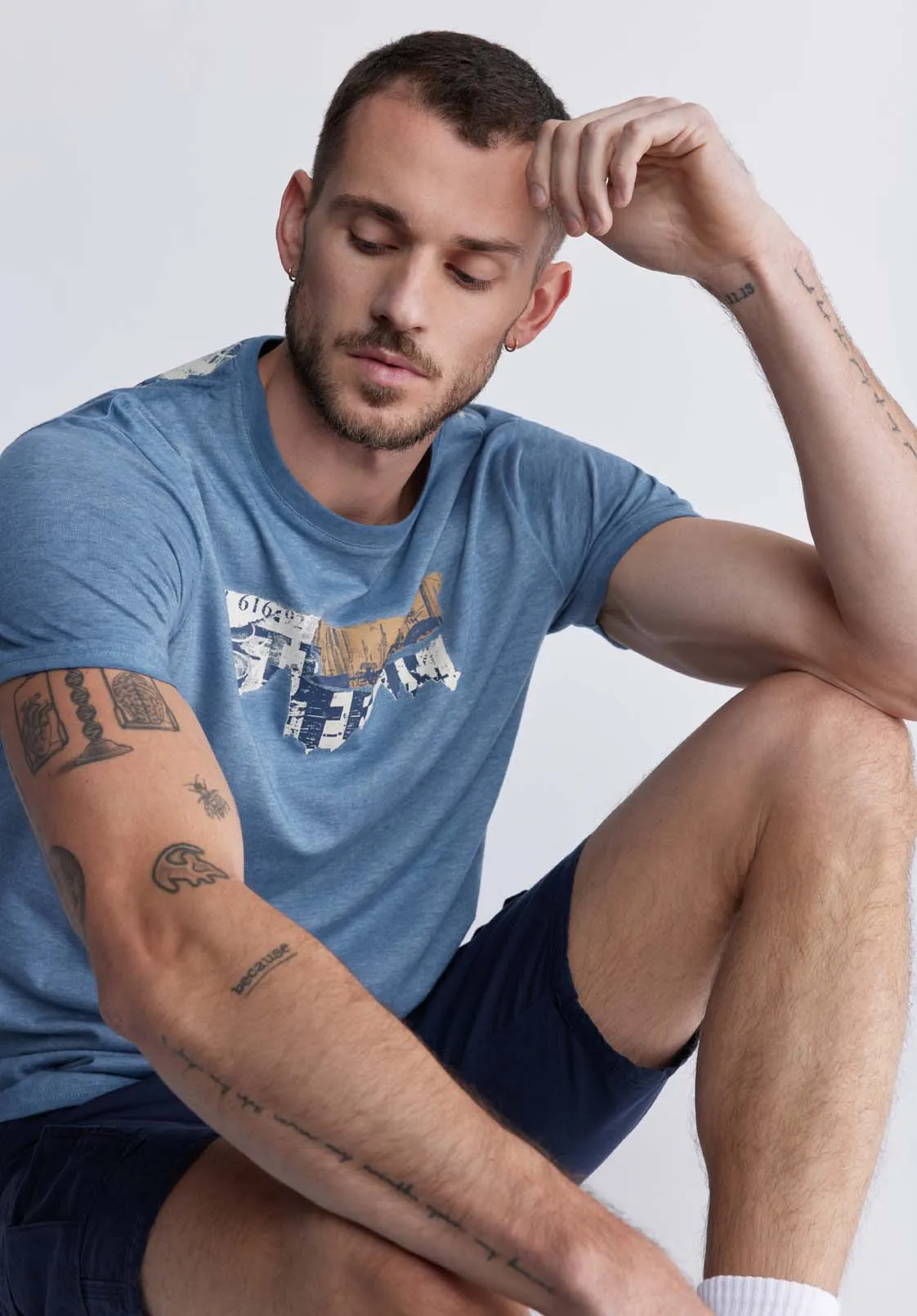 Tobras Men's Graphic T-shirt in Mirage Blue - BM24325