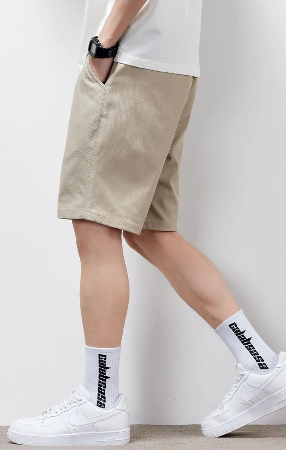 Versatile and Casual Solid Color Chino Shorts for Any Occasion